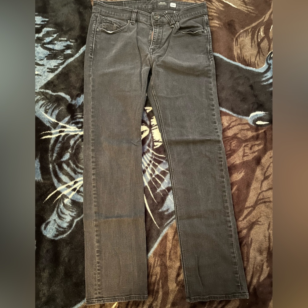 Volcom mens denim pant.